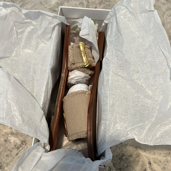 SCHUTZ Enola Linen Sandal - Picture 6 of 12